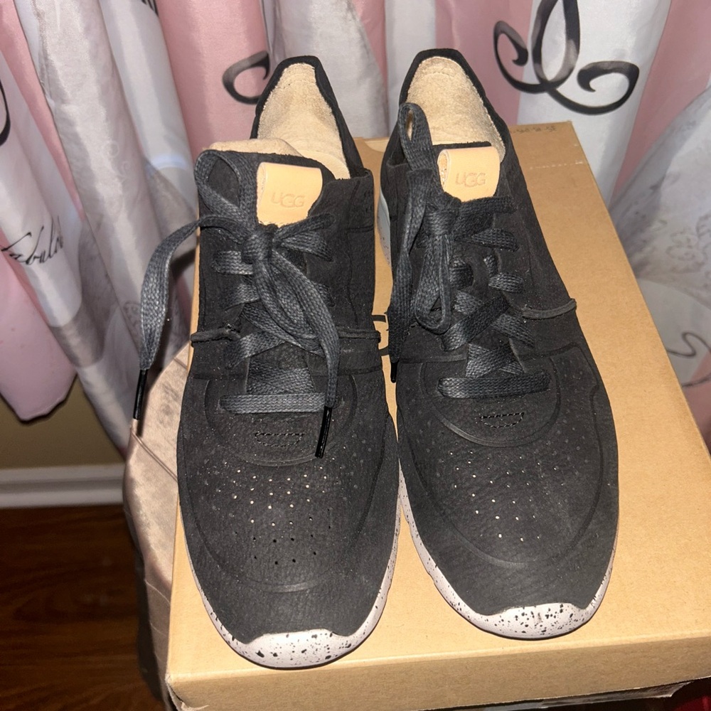 UGG Treadlite Sneakers - Picture 2 of 5